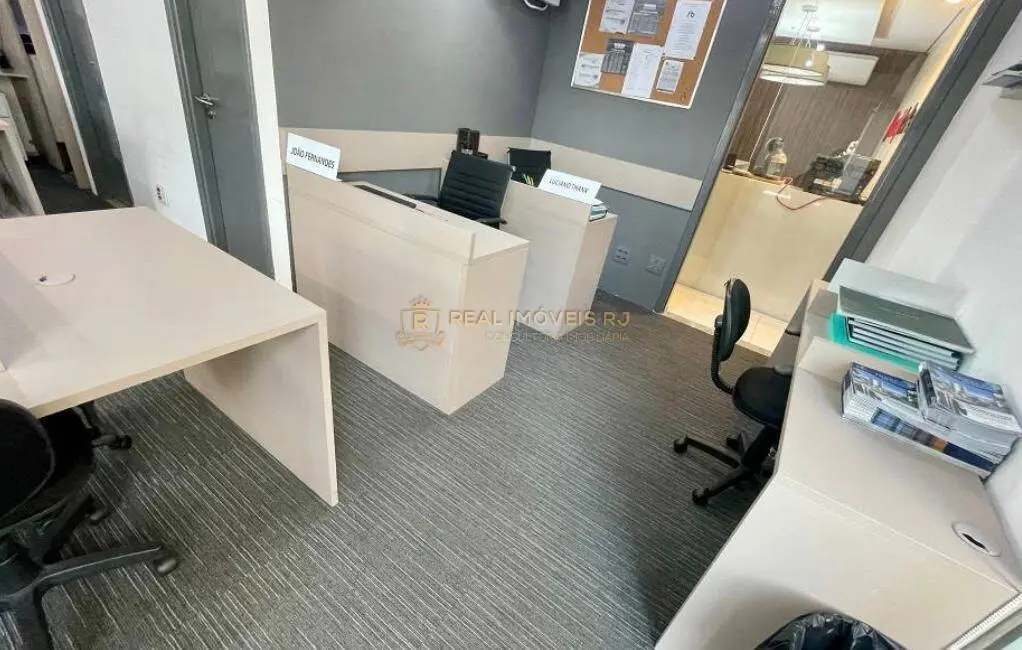 Sala Comercial para alugar, 140m2 em Rio De Janeiro - RJ - imagem 2 Foto 2 de Sala Comercial para alugar, 140m2 em Rio De Janeiro - RJ