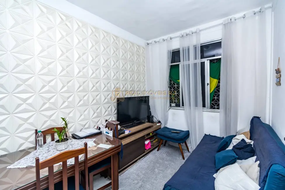 Casa com 2 quartos à venda, 110m2 em Irajá, Rio De Janeiro - RJ - imagem 2 Foto 2 de Casa com 2 quartos à venda, 110m2 em Irajá, Rio De Janeiro - RJ