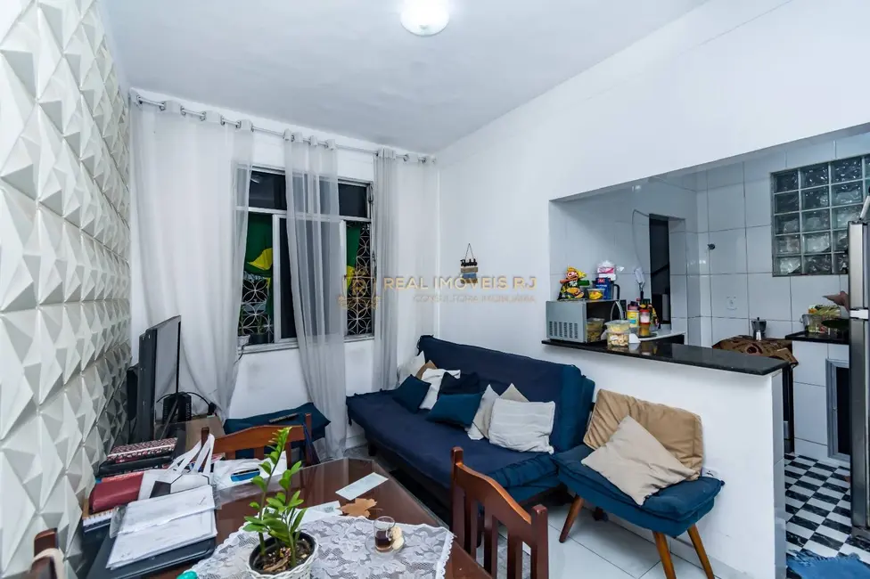 Casa com 2 quartos à venda, 110m2 em Irajá, Rio De Janeiro - RJ - imagem 3 Foto 3 de Casa com 2 quartos à venda, 110m2 em Irajá, Rio De Janeiro - RJ