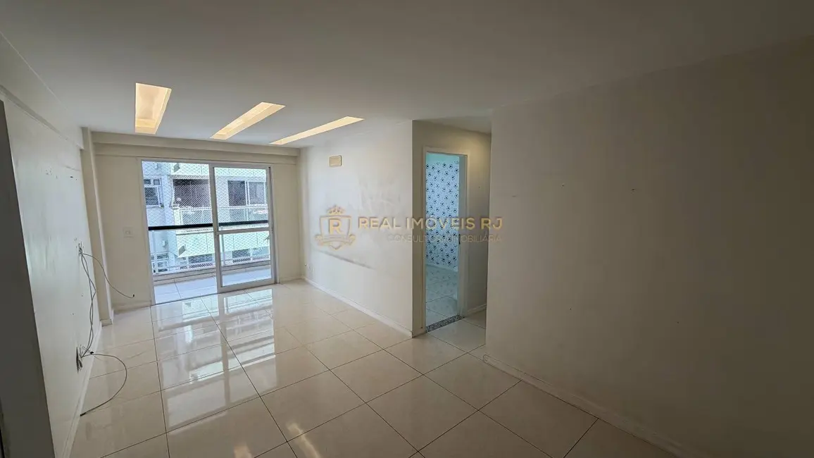 Apartamento com 2 quartos à venda, 65m2 em Anil, Rio De Janeiro - RJ - imagem 3 Foto 3 de Apartamento com 2 quartos à venda, 65m2 em Anil, Rio De Janeiro - RJ