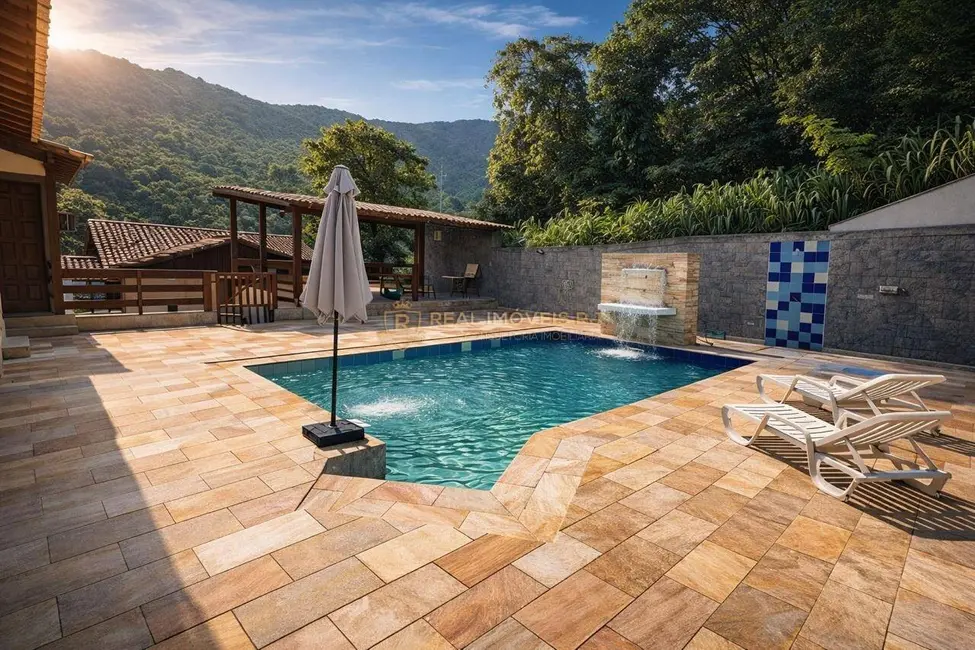 Foto 3 de Casa com 5 quartos à venda, 369m2 em Jacarepaguá, Rio De Janeiro - RJ