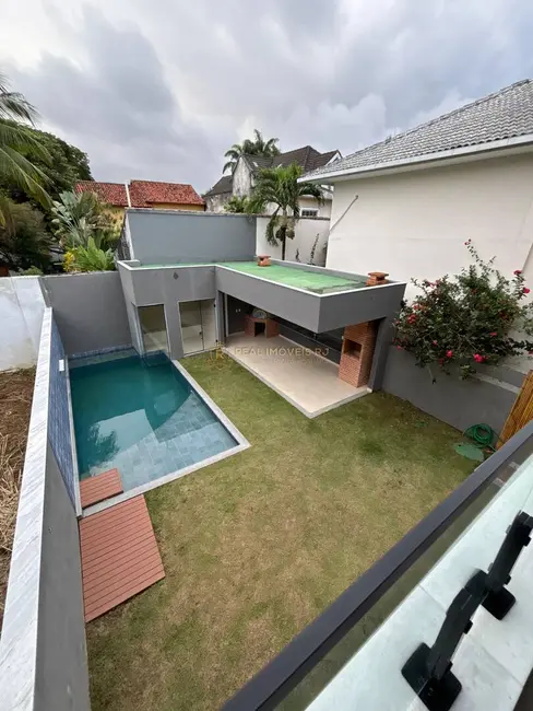 Casa com 4 quartos à venda, 300m2 em Barra da Tijuca, Rio De Janeiro - RJ - imagem 7 Foto 7 de Casa com 4 quartos à venda, 300m2 em Barra da Tijuca, Rio De Janeiro - RJ