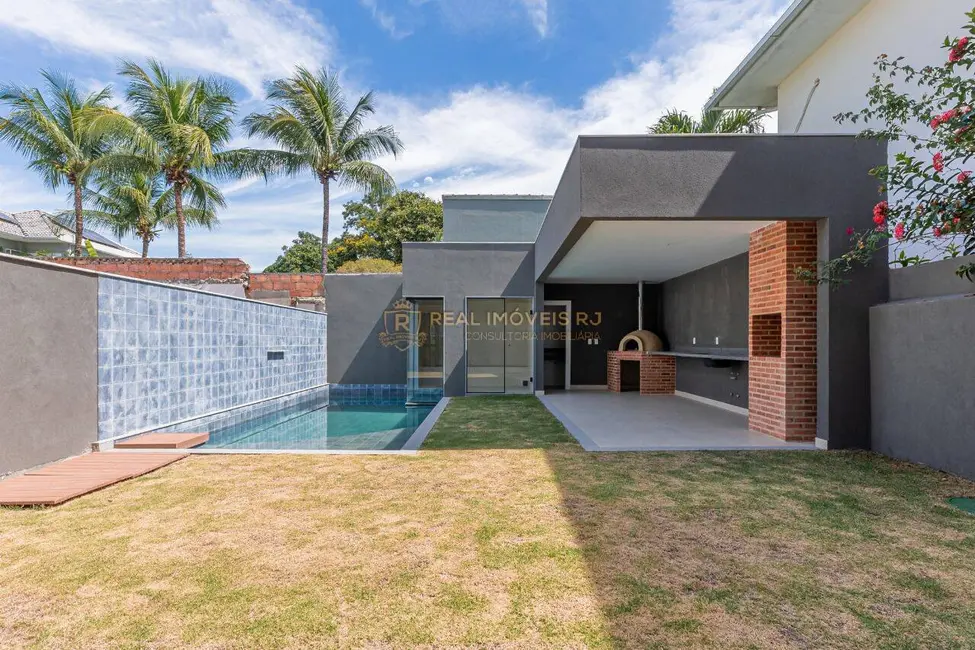 Casa com 4 quartos à venda, 300m2 em Barra da Tijuca, Rio De Janeiro - RJ - imagem 9 Foto 9 de Casa com 4 quartos à venda, 300m2 em Barra da Tijuca, Rio De Janeiro - RJ