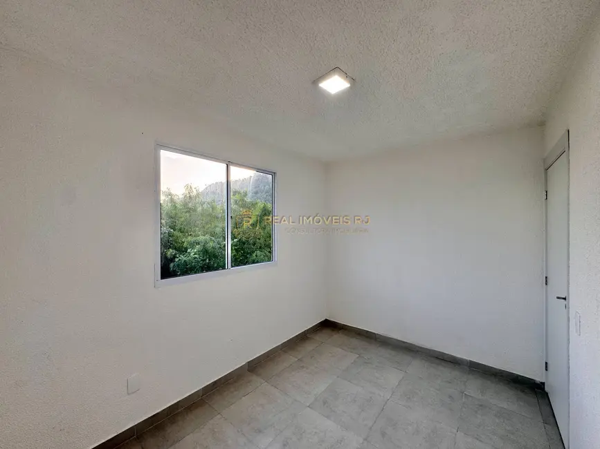 Apartamento com 2 quartos à venda, 45m2 em Vargem Pequena, Rio De Janeiro - RJ - imagem 8 Foto 8 de Apartamento com 2 quartos à venda, 45m2 em Vargem Pequena, Rio De Janeiro - RJ