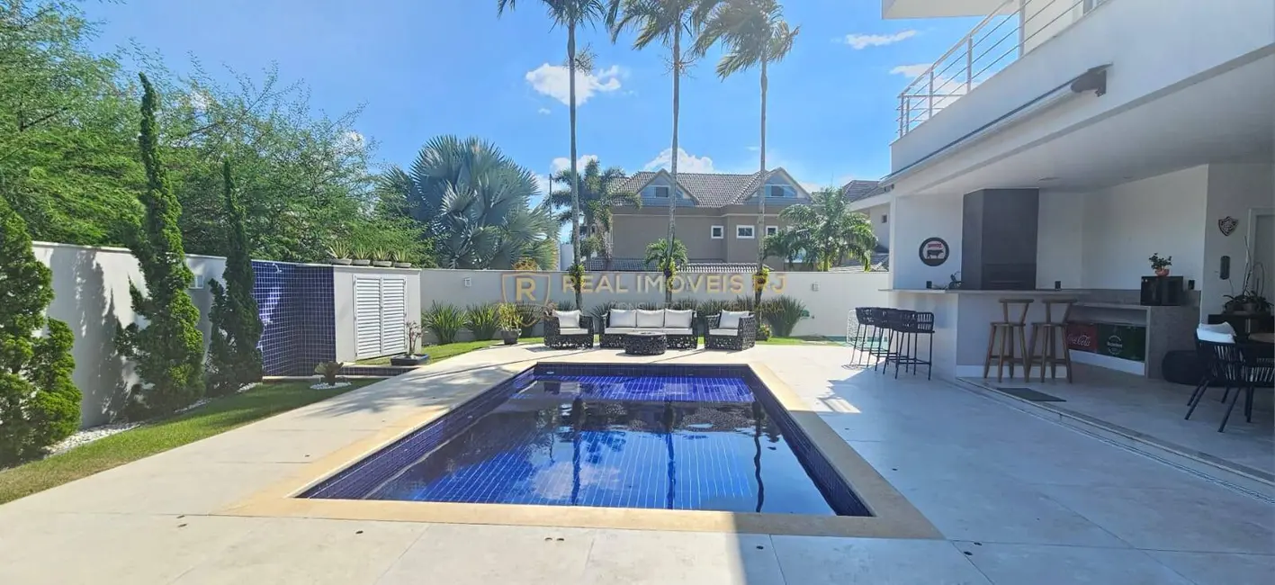 Casa com 4 quartos à venda, 485m2 em Recreio dos Bandeirantes, Rio De Janeiro - RJ - imagem 5 Foto 5 de Casa com 4 quartos à venda, 485m2 em Recreio dos Bandeirantes, Rio De Janeiro - RJ