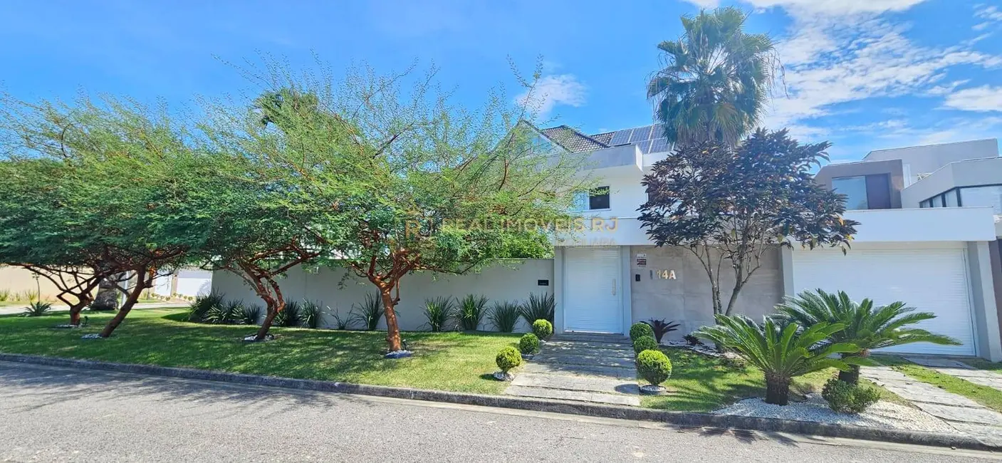 Casa com 4 quartos à venda, 485m2 em Recreio dos Bandeirantes, Rio De Janeiro - RJ - imagem 4 Foto 4 de Casa com 4 quartos à venda, 485m2 em Recreio dos Bandeirantes, Rio De Janeiro - RJ