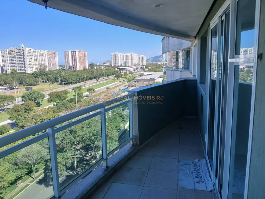 Foto 2 de Apartamento com 3 quartos para alugar, 131m2 em Barra da Tijuca, Rio De Janeiro - RJ