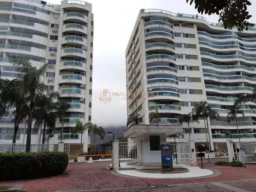 Foto 1 de Apartamento com 3 quartos para alugar, 131m2 em Barra da Tijuca, Rio De Janeiro - RJ