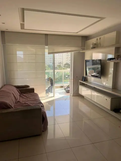Apartamento com 3 quartos à venda, 116m2 em Barra da Tijuca, Rio De Janeiro - RJ - imagem 1 Foto 1 de Apartamento com 3 quartos à venda, 116m2 em Barra da Tijuca, Rio De Janeiro - RJ