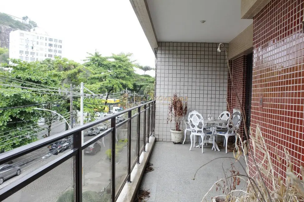 Apartamento com 3 quartos à venda, 180m2 em Freguesia (Jacarepaguá), Rio De Janeiro - RJ - imagem 6 Foto 6 de Apartamento com 3 quartos à venda, 180m2 em Freguesia (Jacarepaguá), Rio De Janeiro - RJ