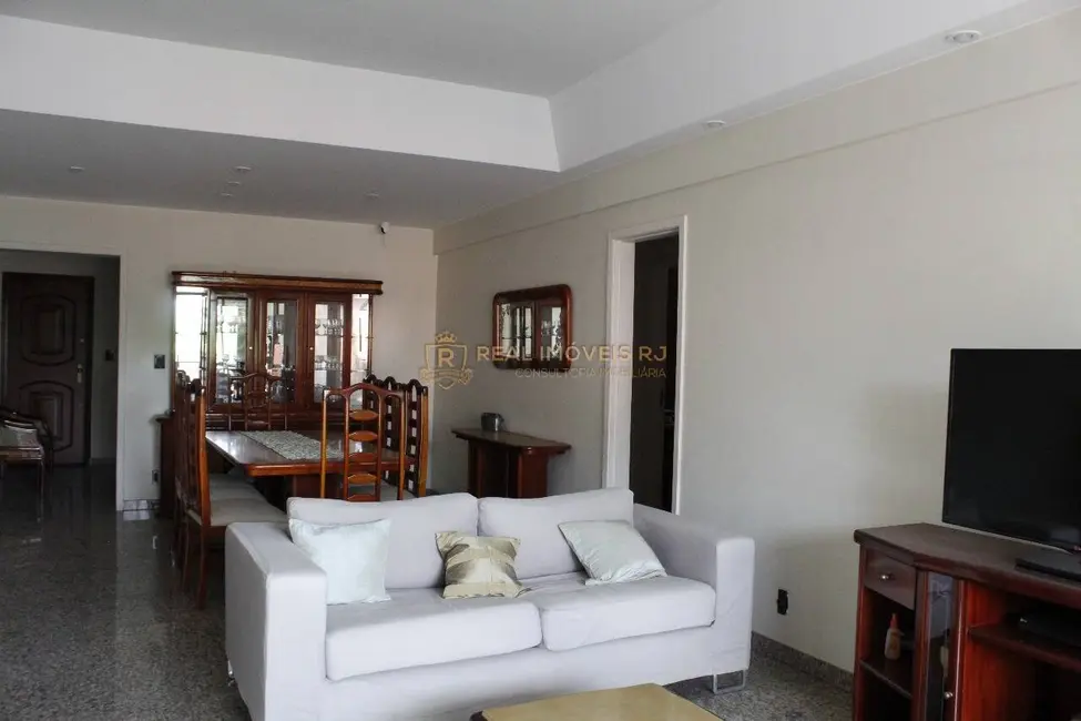 Apartamento com 3 quartos à venda, 180m2 em Freguesia (Jacarepaguá), Rio De Janeiro - RJ - imagem 4 Foto 4 de Apartamento com 3 quartos à venda, 180m2 em Freguesia (Jacarepaguá), Rio De Janeiro - RJ