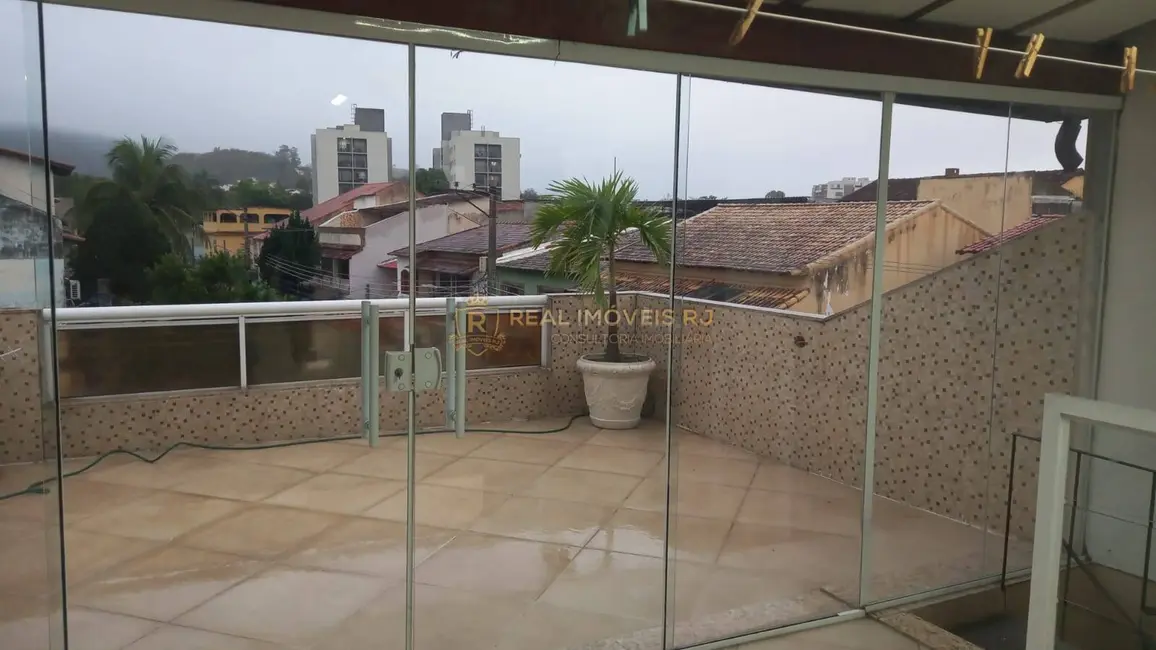 Foto 2 de Casa com 3 quartos à venda, 135m2 em Taquara, Rio De Janeiro - RJ