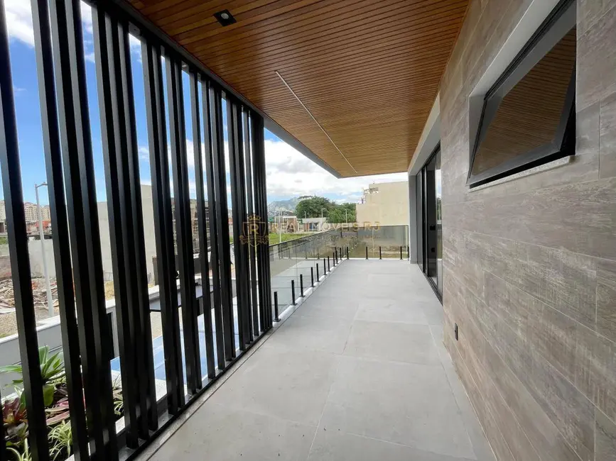 Casa com 4 quartos à venda, 460m2 em Recreio dos Bandeirantes, Rio De Janeiro - RJ - imagem 3 Foto 3 de Casa com 4 quartos à venda, 460m2 em Recreio dos Bandeirantes, Rio De Janeiro - RJ