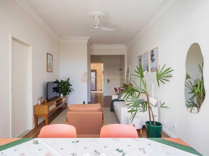 Foto 1 de Apartamento com 2 quartos à venda, 84m2 em Copacabana, Rio De Janeiro - RJ