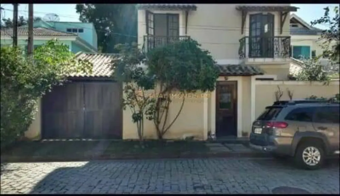 Casa com 3 quartos à venda, 360m2 em Vargem Grande, Rio De Janeiro - RJ - imagem 1 Foto 1 de Casa com 3 quartos à venda, 360m2 em Vargem Grande, Rio De Janeiro - RJ