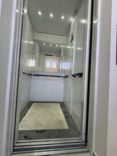 Apartamento com 2 quartos à venda, 66m2 em Vargem Grande, Rio De Janeiro - RJ - imagem 8 Foto 8 de Apartamento com 2 quartos à venda, 66m2 em Vargem Grande, Rio De Janeiro - RJ