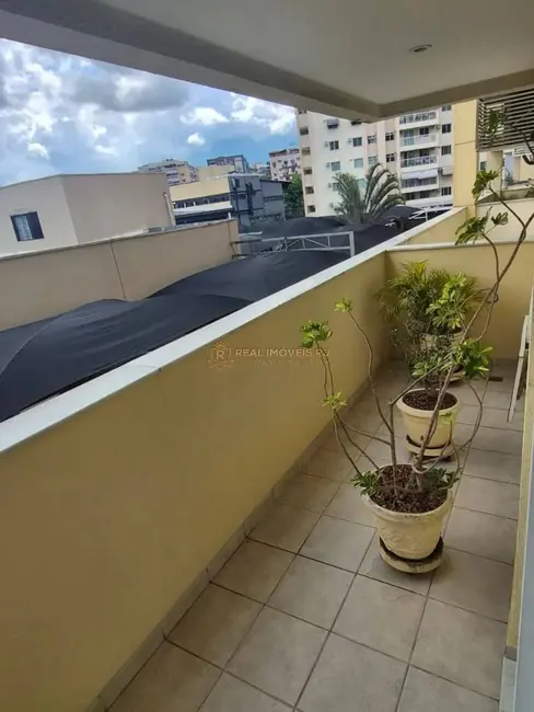 Foto 2 de Apartamento com 2 quartos à venda, 68m2 em Taquara, Rio De Janeiro - RJ