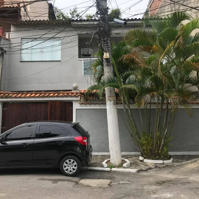 Casa com 2 quartos para alugar, 160m2 em Tanque, Rio De Janeiro - RJ - imagem 2 Foto 2 de Casa com 2 quartos para alugar, 160m2 em Tanque, Rio De Janeiro - RJ