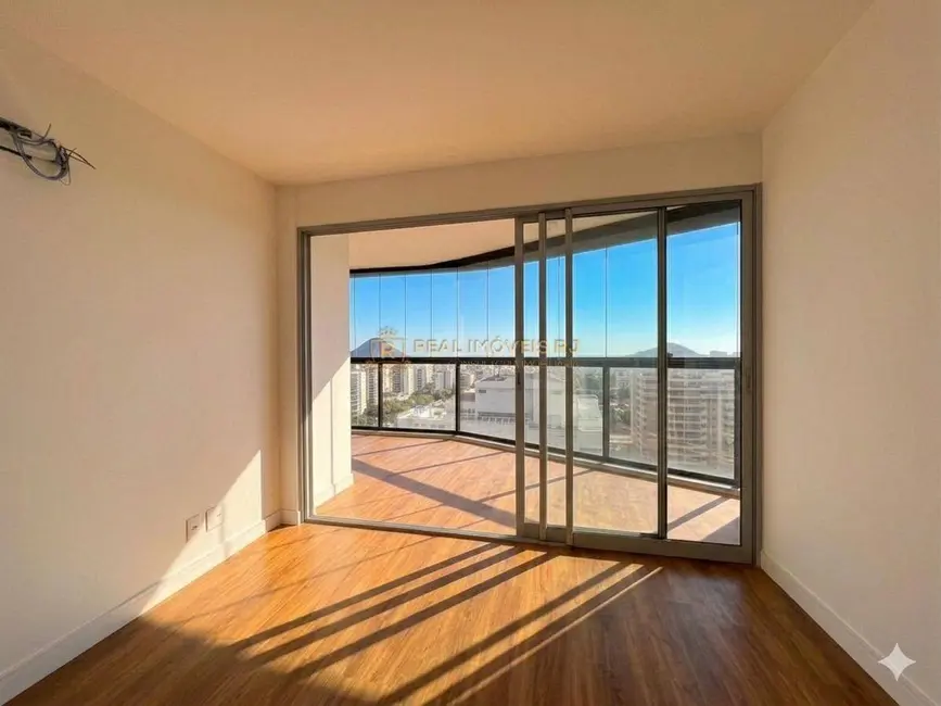 Apartamento com 3 quartos à venda, 119m2 em Recreio dos Bandeirantes, Rio De Janeiro - RJ - imagem 7 Foto 7 de Apartamento com 3 quartos à venda, 119m2 em Recreio dos Bandeirantes, Rio De Janeiro - RJ