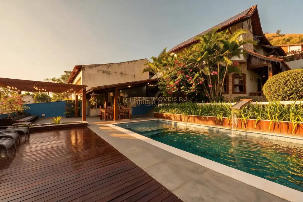 Foto 1 de Casa com 4 quartos à venda, 494m2 em Jacarepaguá, Rio De Janeiro - RJ