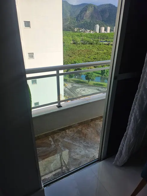 Foto 3 de Apartamento com 2 quartos à venda, 70m2 em Rio De Janeiro - RJ