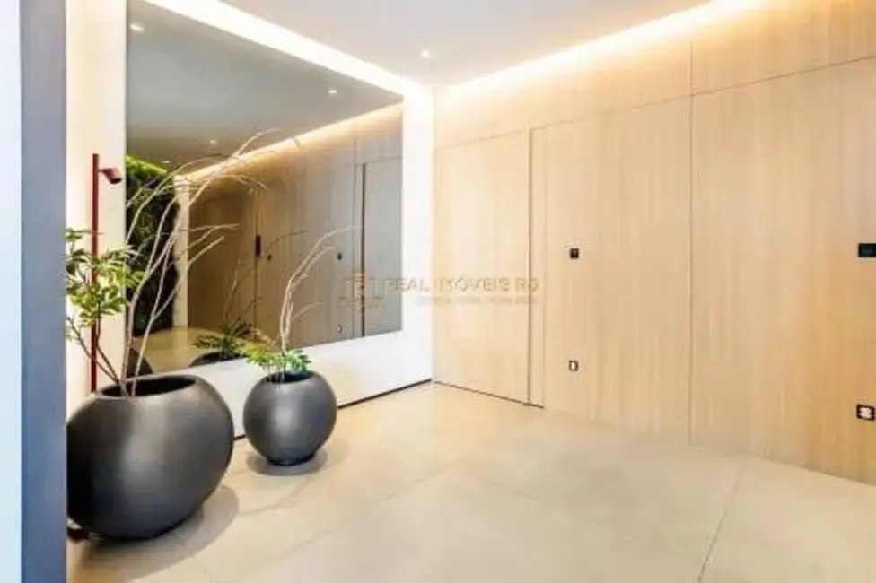 Apartamento com 4 quartos à venda, 300m2 em Ipanema, Rio De Janeiro - RJ - imagem 7 Foto 7 de Apartamento com 4 quartos à venda, 300m2 em Ipanema, Rio De Janeiro - RJ