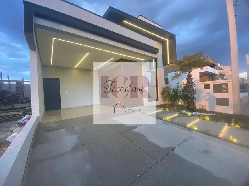 Casa de Condomínio com 3 quartos à venda, 200m2 em Sorocaba - SP - imagem 5 Foto 5 de Casa de Condomínio com 3 quartos à venda, 200m2 em Sorocaba - SP