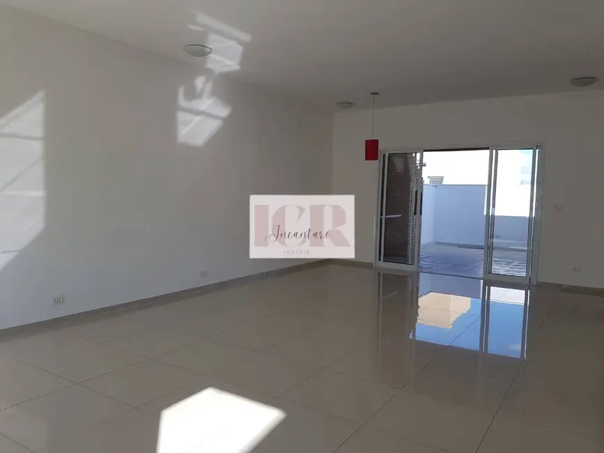Casa de Condomínio com 3 quartos à venda, 157m2 em Horto Florestal, Sorocaba - SP - imagem 6 Foto 6 de Casa de Condomínio com 3 quartos à venda, 157m2 em Horto Florestal, Sorocaba - SP