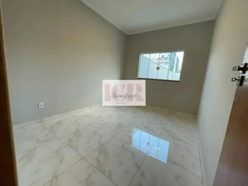 Casa com 2 quartos à venda, 155m2 em Parque São Bento, Sorocaba - SP - imagem 8 Foto 8 de Casa com 2 quartos à venda, 155m2 em Parque São Bento, Sorocaba - SP