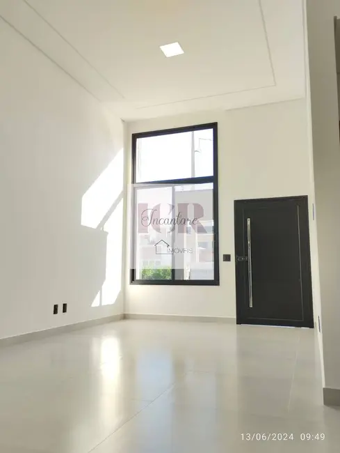 Casa de Condomínio com 3 quartos à venda, 153m2 em Sorocaba - SP - imagem 4 Foto 4 de Casa de Condomínio com 3 quartos à venda, 153m2 em Sorocaba - SP