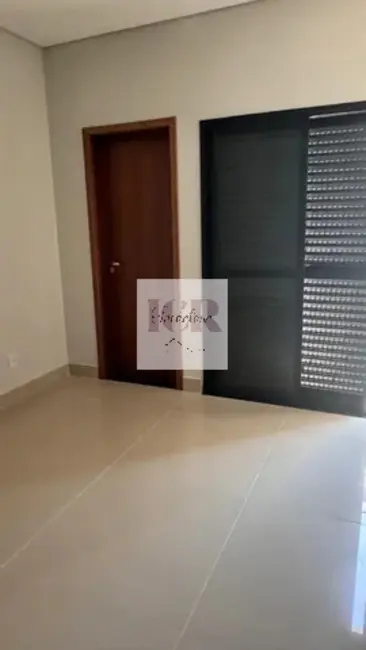 Casa de Condomínio com 3 quartos à venda, 150m2 em Sorocaba - SP - imagem 4 Foto 4 de Casa de Condomínio com 3 quartos à venda, 150m2 em Sorocaba - SP