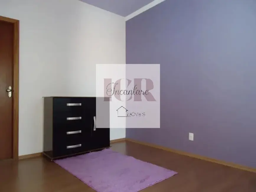 Sobrado com 4 quartos à venda, 175m2 em Jardim Piazza Di Roma II, Sorocaba - SP - imagem 4 Foto 4 de Sobrado com 4 quartos à venda, 175m2 em Jardim Piazza Di Roma II, Sorocaba - SP