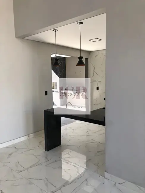 Casa de Condomínio com 3 quartos à venda, 209m2 em Jardim Wanel Ville V, Sorocaba - SP - imagem 4 Foto 4 de Casa de Condomínio com 3 quartos à venda, 209m2 em Jardim Wanel Ville V, Sorocaba - SP