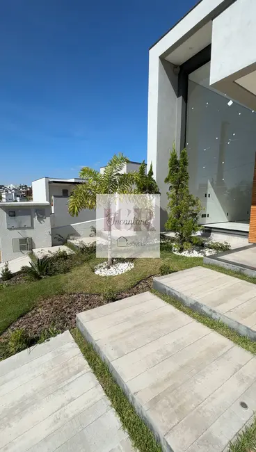 Foto 1 de Casa de Condomínio com 3 quartos à venda, 309m2 em Votorantim - SP