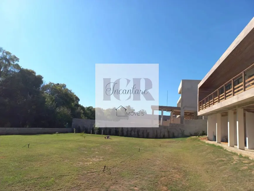 Foto 1 de Casa de Condomínio com 3 quartos à venda, 1000m2 em Aracoiaba Da Serra - SP