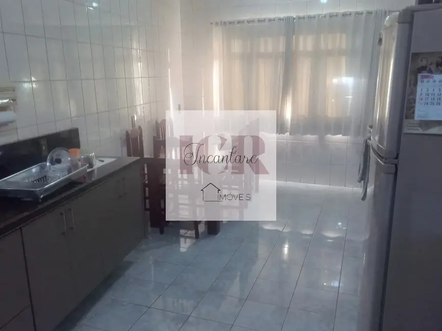 Foto 2 de Sobrado com 5 quartos à venda, 195m2 em Jardim Itapuã, Sorocaba - SP