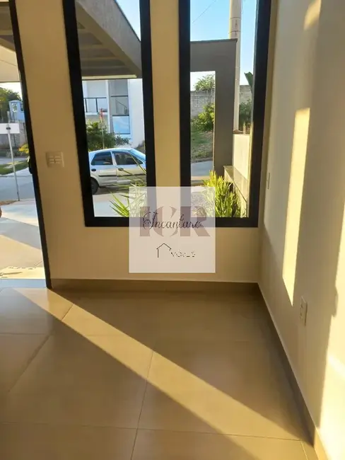 Foto 2 de Casa de Condomínio com 3 quartos à venda, 150m2 em Horto Florestal, Sorocaba - SP