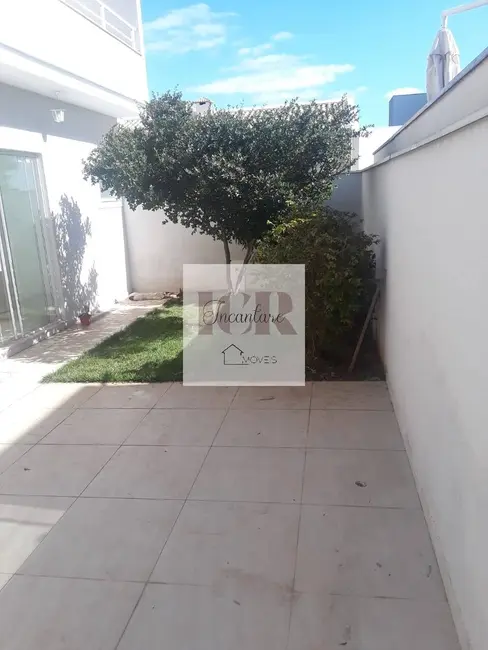 Casa de Condomínio com 3 quartos à venda, 250m2 em Ibiti Royal Park, Sorocaba - SP - imagem 3 Foto 3 de Casa de Condomínio com 3 quartos à venda, 250m2 em Ibiti Royal Park, Sorocaba - SP