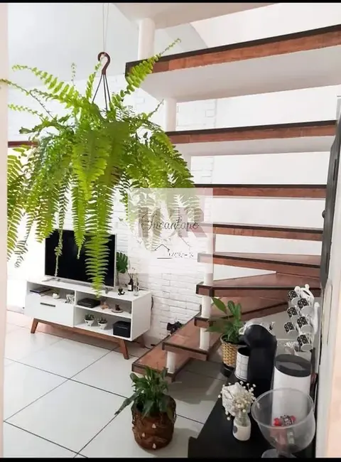 Foto 2 de Sobrado com 4 quartos à venda, 140m2 em Jardim Altos do Itavuvu, Sorocaba - SP