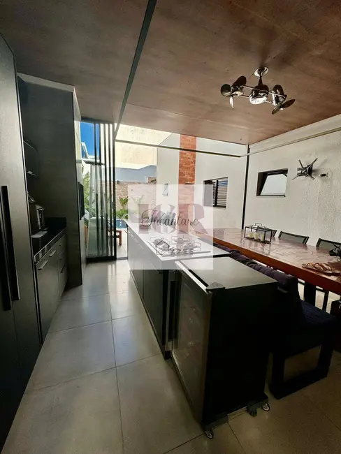 Foto 7 de Casa de Condomínio com 3 quartos à venda, 250m2 em Votorantim - SP