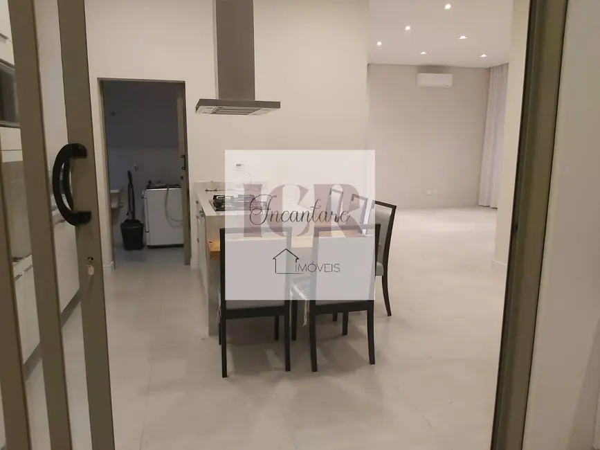 Casa de Condomínio com 3 quartos à venda, 300m2 em Jardim Residencial Chácara Ondina, Sorocaba - SP - imagem 8 Foto 8 de Casa de Condomínio com 3 quartos à venda, 300m2 em Jardim Residencial Chácara Ondina, Sorocaba - SP