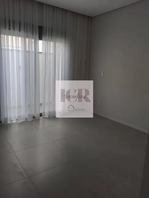 Casa de Condomínio com 3 quartos à venda, 300m2 em Jardim Residencial Chácara Ondina, Sorocaba - SP - imagem 6 Foto 6 de Casa de Condomínio com 3 quartos à venda, 300m2 em Jardim Residencial Chácara Ondina, Sorocaba - SP