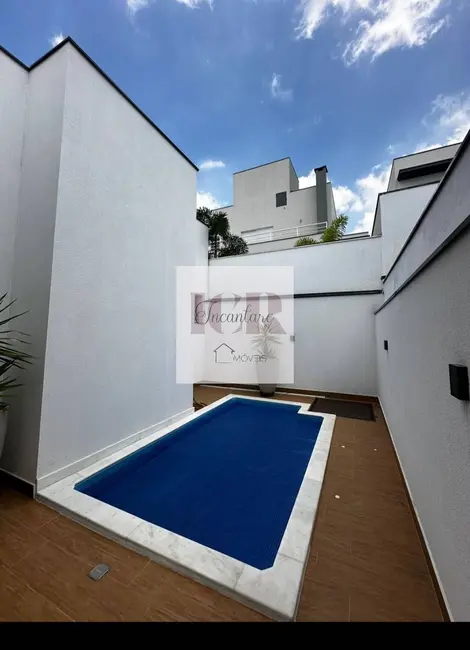 Casa de Condomínio com 3 quartos à venda, 300m2 em Jardim Residencial Chácara Ondina, Sorocaba - SP - imagem 3 Foto 3 de Casa de Condomínio com 3 quartos à venda, 300m2 em Jardim Residencial Chácara Ondina, Sorocaba - SP
