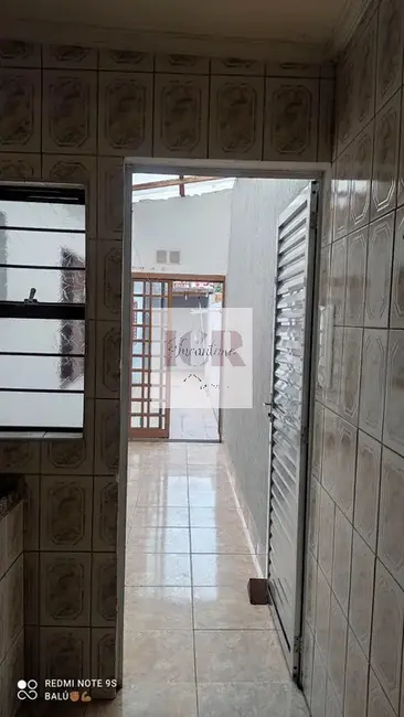 Casa com 3 quartos à venda, 150m2 em Parque São Bento, Sorocaba - SP - imagem 9 Foto 9 de Casa com 3 quartos à venda, 150m2 em Parque São Bento, Sorocaba - SP