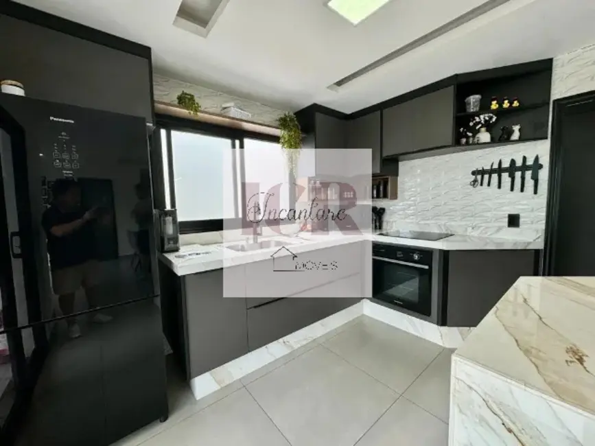 Foto 3 de Casa de Condomínio com 3 quartos à venda, 270m2 em Loteamento Dinorá Rosa, Sorocaba - SP