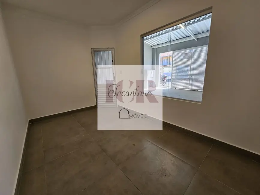 Foto 2 de Casa com 2 quartos à venda, 170m2 em Jardim Santa Marina, Sorocaba - SP