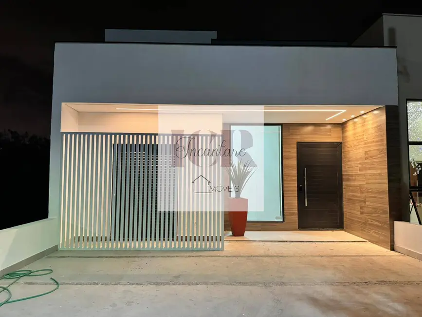 Casa de Condomínio com 3 quartos à venda, 250m2 em Colina Santa Mônica, Votorantim - SP - imagem 1 Foto 1 de Casa de Condomínio com 3 quartos à venda, 250m2 em Colina Santa Mônica, Votorantim - SP