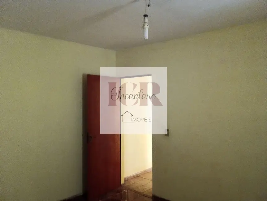 Casa com 3 quartos à venda, 140m2 em Jardim Atílio Silvano, Sorocaba - SP - imagem 4 Foto 4 de Casa com 3 quartos à venda, 140m2 em Jardim Atílio Silvano, Sorocaba - SP