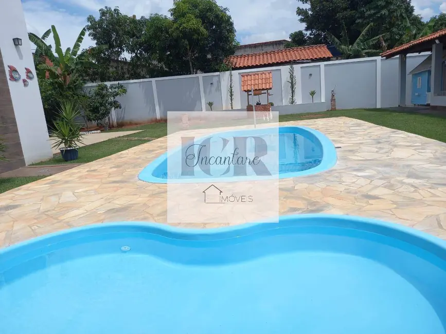 Foto 2 de Chácara com 4 quartos à venda, 1000m2 em Aracoiaba Da Serra - SP