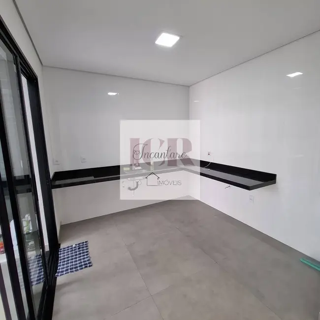 Casa de Condomínio com 3 quartos à venda, 154m2 em Sorocaba - SP - imagem 2 Foto 2 de Casa de Condomínio com 3 quartos à venda, 154m2 em Sorocaba - SP